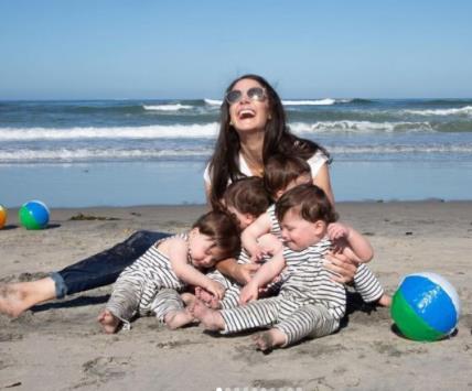 Priča o mami koja je rodila četvorke