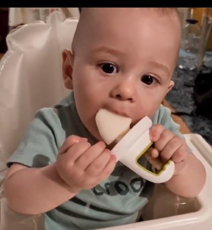 sladoled-beba-majčino mlek.jpg