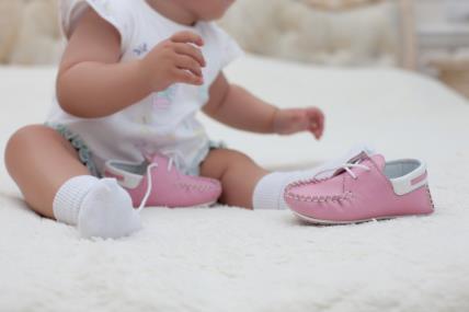 Beba, cipele