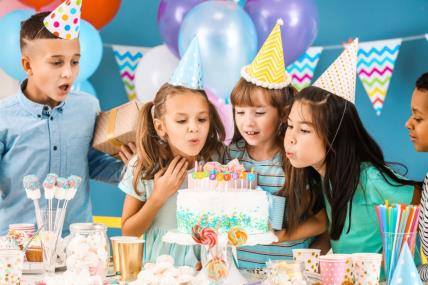 Rođendan, deca, žurka, torta