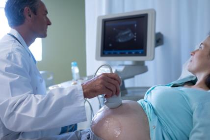 Trudnica, lekar, ultrazvuk, trudnoća, pregled