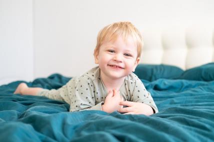 Koliko često deci treba da menjate pidžamu.