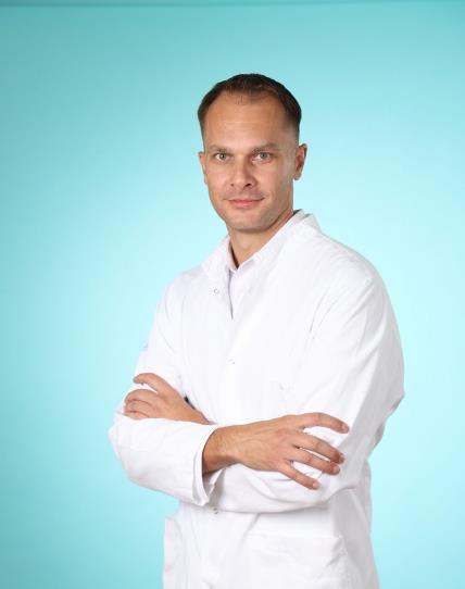 Dr Milan Panić, specijalista pedijatrije.jpg