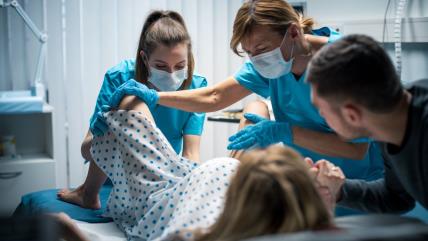 Koliko dugo traje porođaj.