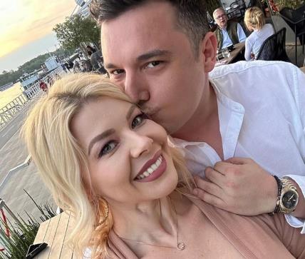 Danijela Karić na 40 rođendan otkrila da je trudna.