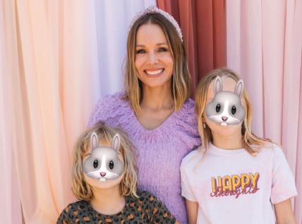 ćerka kristen bel nosi pelene sa pet godina.jpg