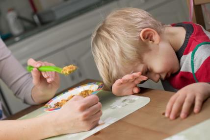 10 grešaka u ishrani dece koje prave roditelji