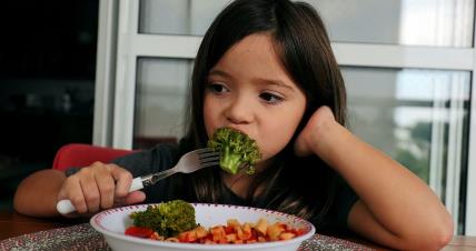 Kako da dete jede sve.