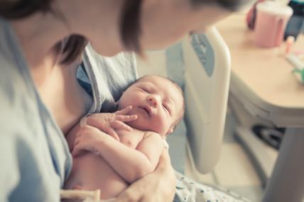 iskustvo mame kojoj su zamenili bebu u porodilištu.jpg
