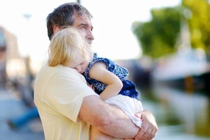 Šta su prednosti za očeve u kasnim 40-im godinama