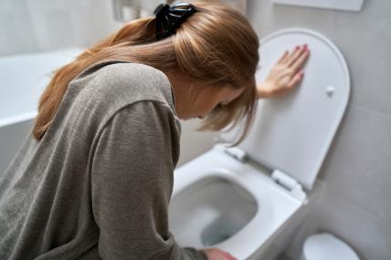 kada je povraćanje u trudnoći opasno.jpg