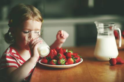 simptomi alergije na mleko kod dece.jpg