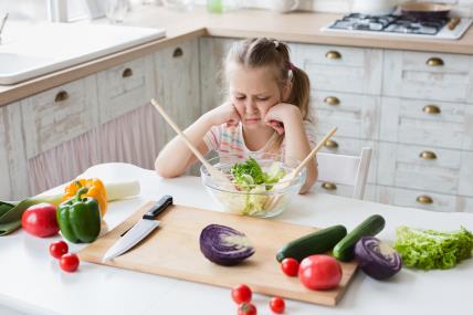 10 trikova za decu koja neće da jedu povrće.jpg
