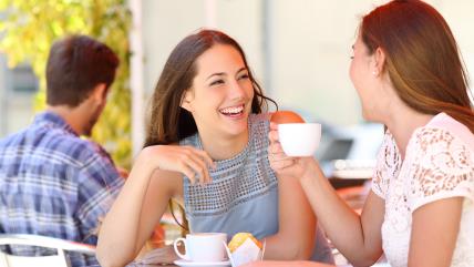 Vreme koje mame provode bez dece ih čini boljim roditeljem.jpg