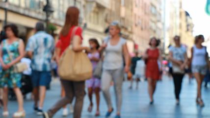 Zašto mladi u Srbiji ne zasnivaju porodice.jpg