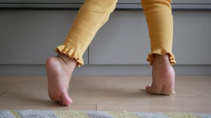 Osobe sa autizmom imaju drugačiji hod