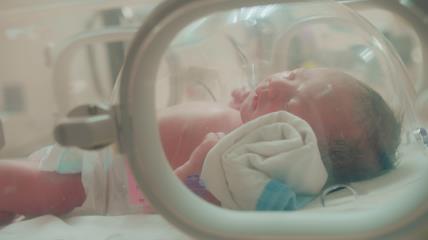 Žena rodila četvorke za dva minuta