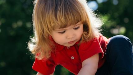 6 komentara koje nerviraju mame dugokosih dečaka