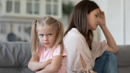 Majka i ćerka u svađi