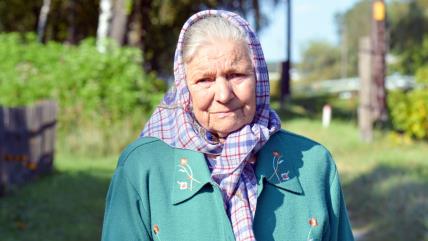 Baka sa maramom na glavi