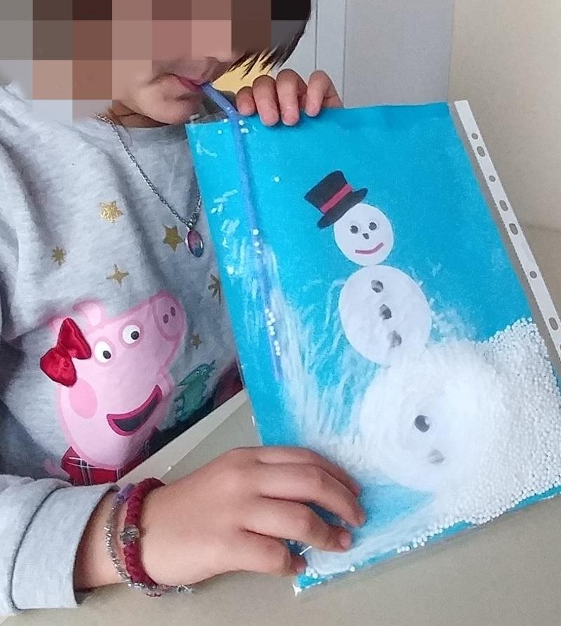 Otac preti dečaku batinama ako plače