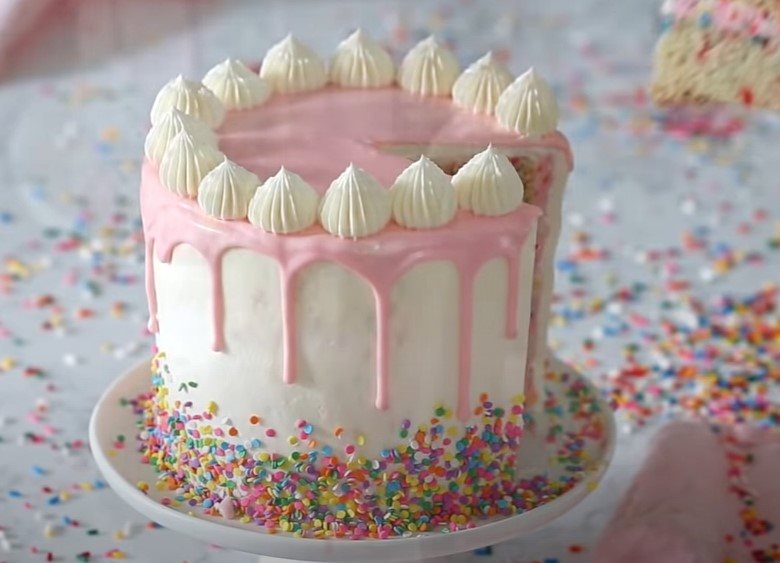 roze torta 6