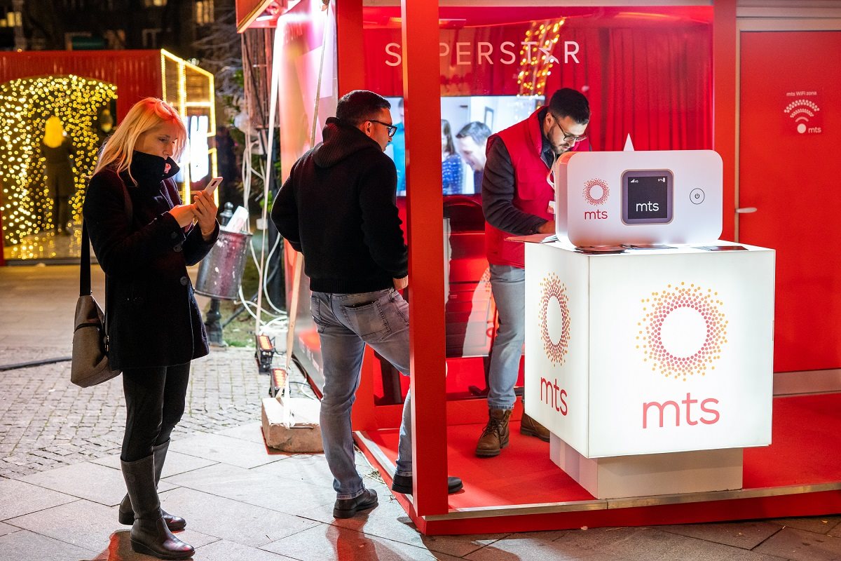 U kućici kompanije Telekom Srbija ćete moći da dobijete sve informacije o pogodnostima njihovih paketa (1).jpg