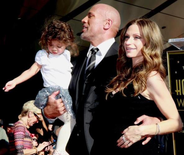 dirljiva-poruka-i-fotografija-neznog-dzina-dvejn-dzonson-postao