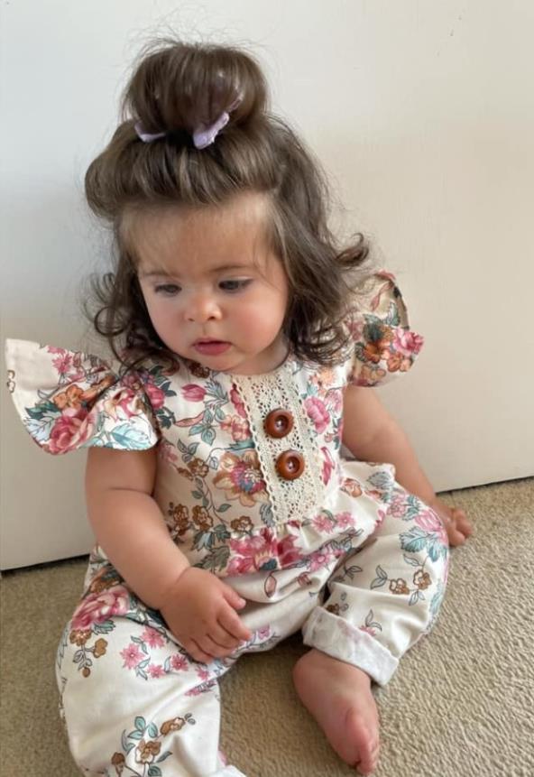 devojcica sa kosom.jpg