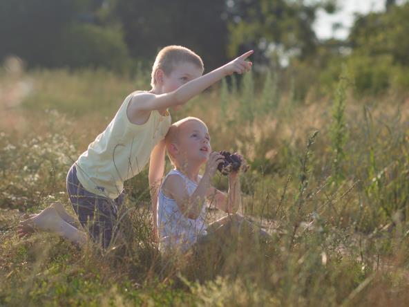 5 stvari koje proživljavaju najstarija deca u porodici