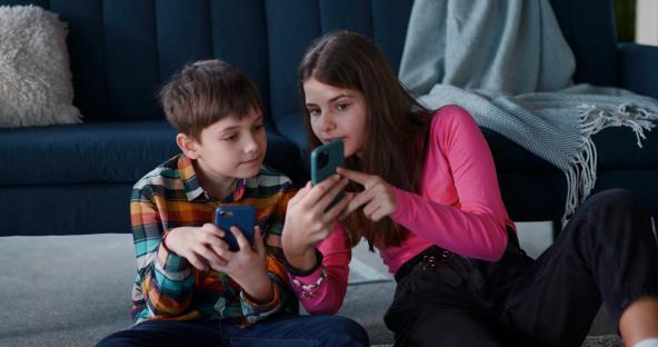 Kako da deca manje koriste telefone