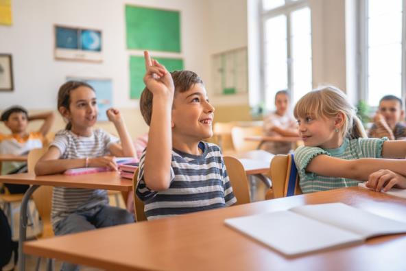 Kasniji početak školskih časova pomaže da deca budu zdravija