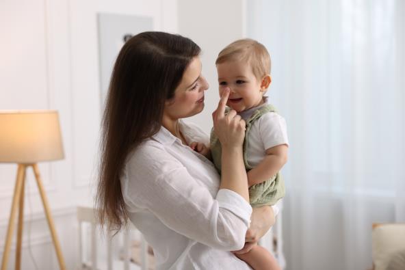 Starac Nikolaj savetuje roditeljima da se ne žale na decu
