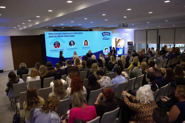 Nutrino_Zdrava ishrana od malih nogu_Panel Prevencija gojaznosti kod dece značaj prvih 1000 dana