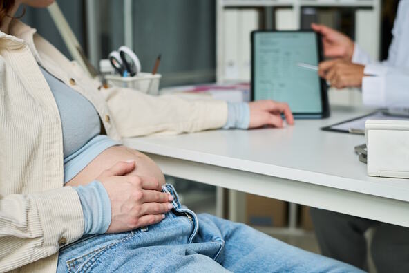 Šta kada prenatalni test pokaže pozitivan rezultat