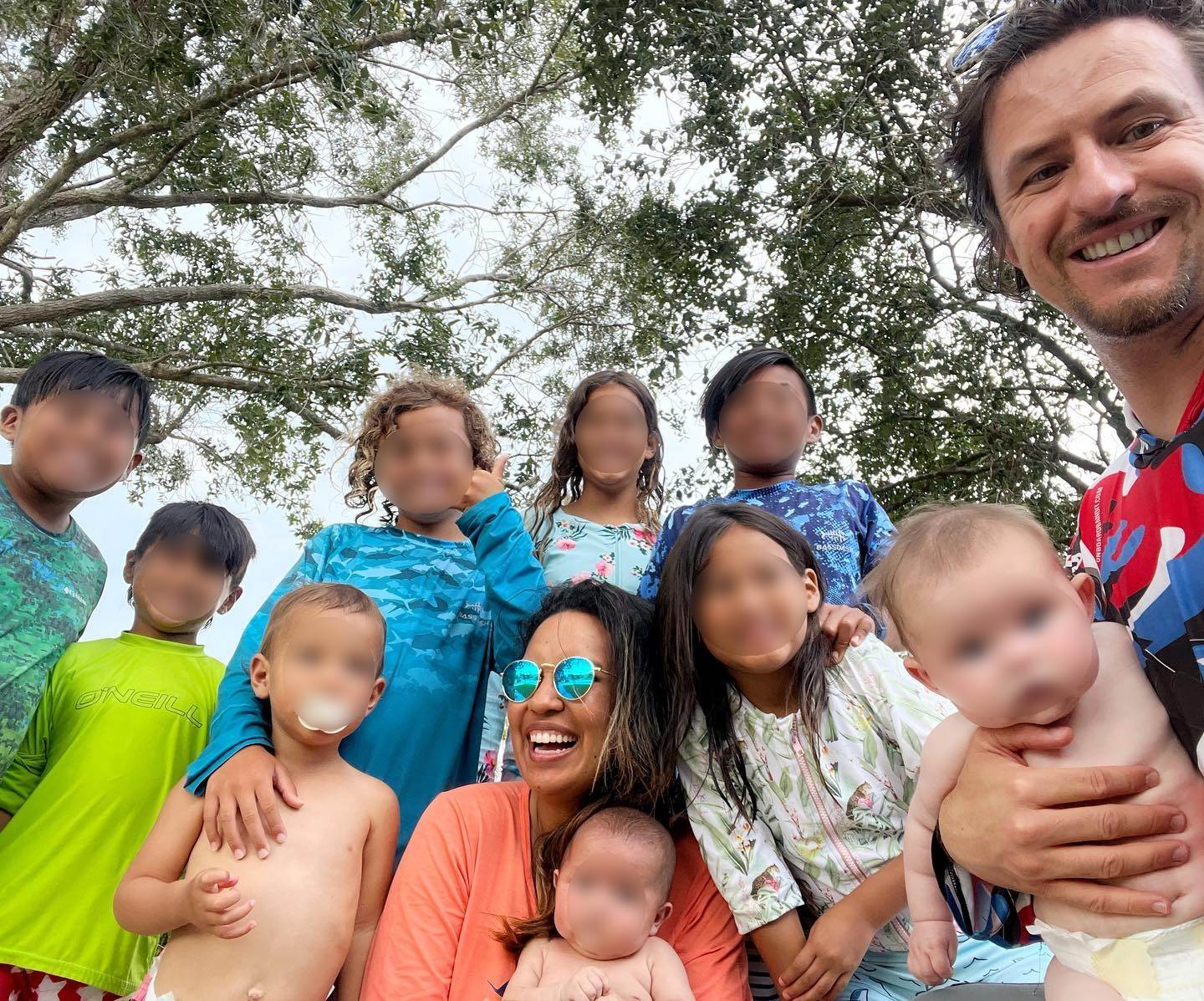 'Blizanci' a rođeni u razmaku od nedelju dana