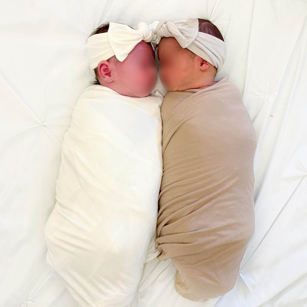 'Blizanci' a rođeni u razmaku od nedelju dana