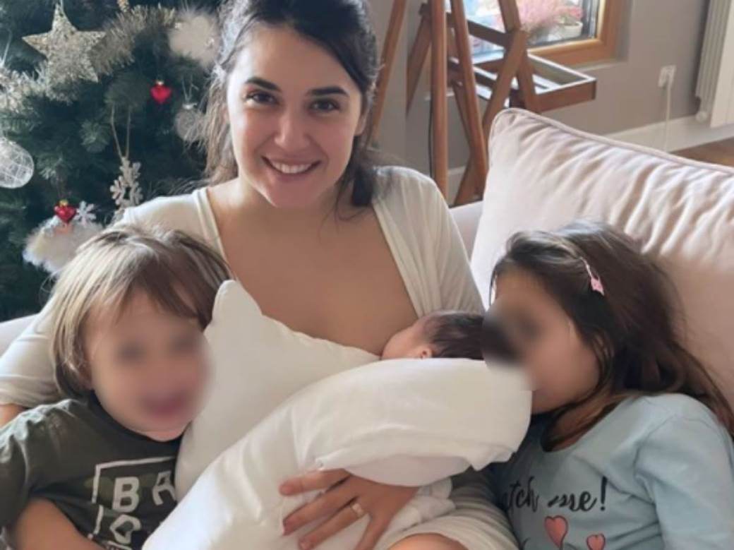 Aleksandra Vasković sa decom