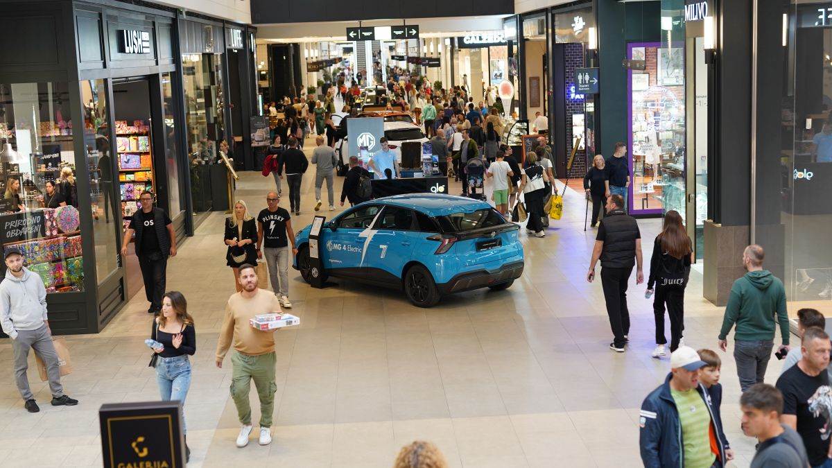 Galerija automobila Srbije