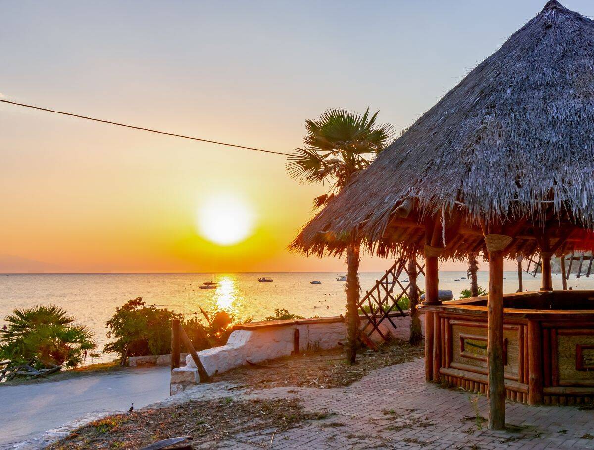 Sani Beach plaža