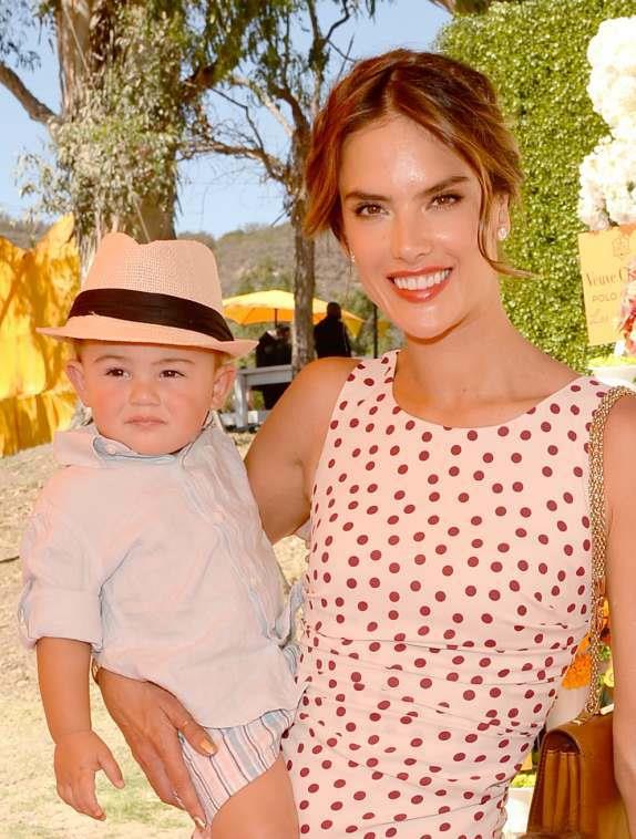 alesandra-ambrozio-zgodna-mama