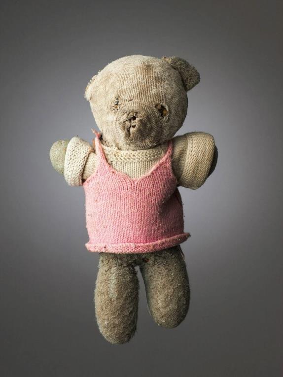 sta-kad-detinjstvo-prodje-foto