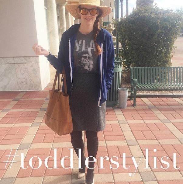 sta-se-dogodi-kada-trogodisnjaku-dozvolite-da-vas-obuce-foto