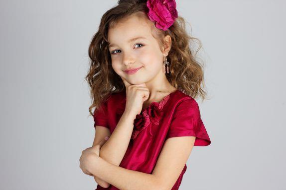 novogodisnje-frizure-za-devojcice